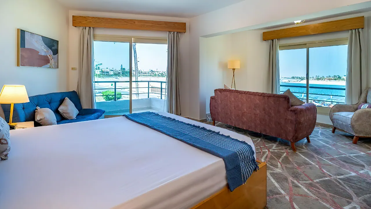 الفندق مارينا بلازا ريزورت العلمين - العلمين